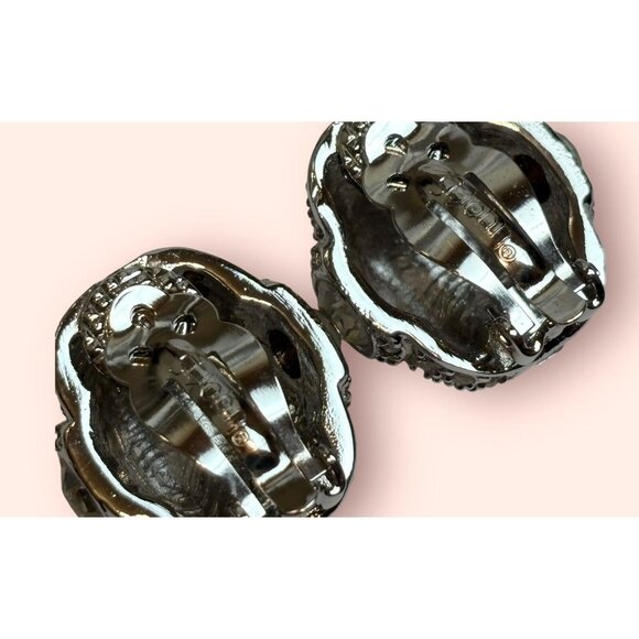Vintage St. John Clear Rhinestone Crystal Silver Nautilus Shape Clip On Earrings - Picture 9 of 12